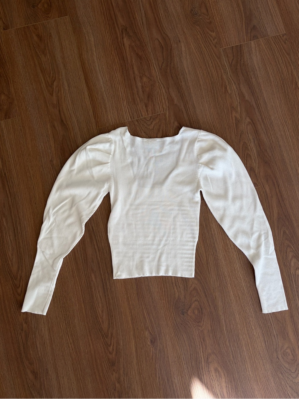 White Puff-Sleeve Ribbed Long Sleeve Top